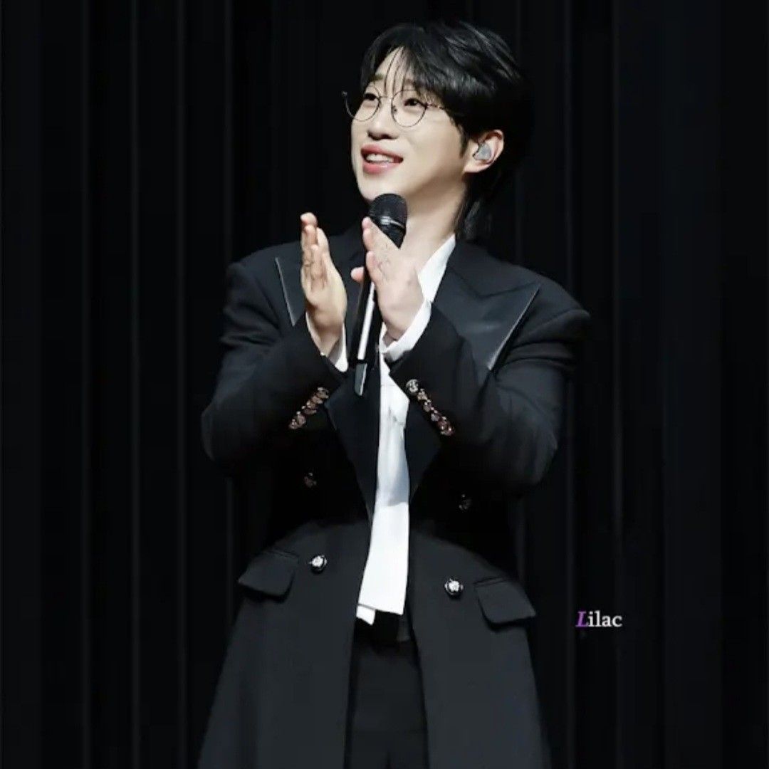 Behind-the-scenes cut of An Sunghoon