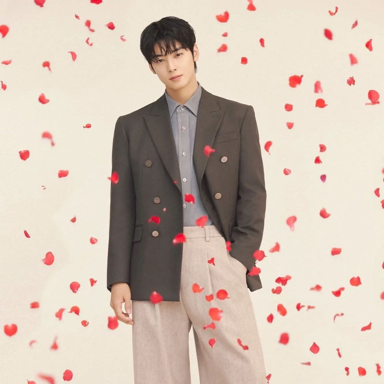 Latest photo of Cha Eunwoo