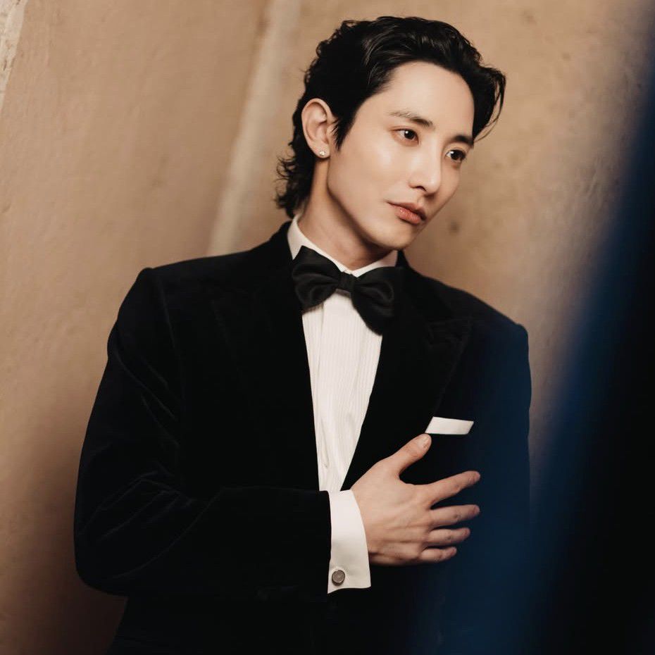 Behind-the-scenes cut of Lee Soohyuk