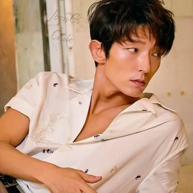 이준기 최근 활동샷