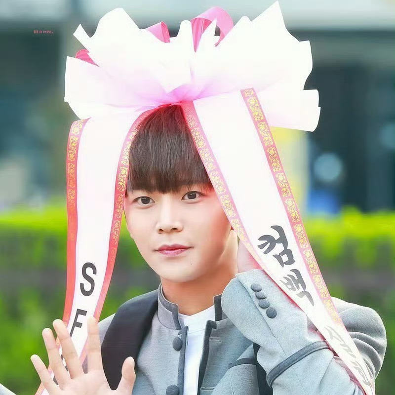 Cuplikan di balik layar dari Rowoon