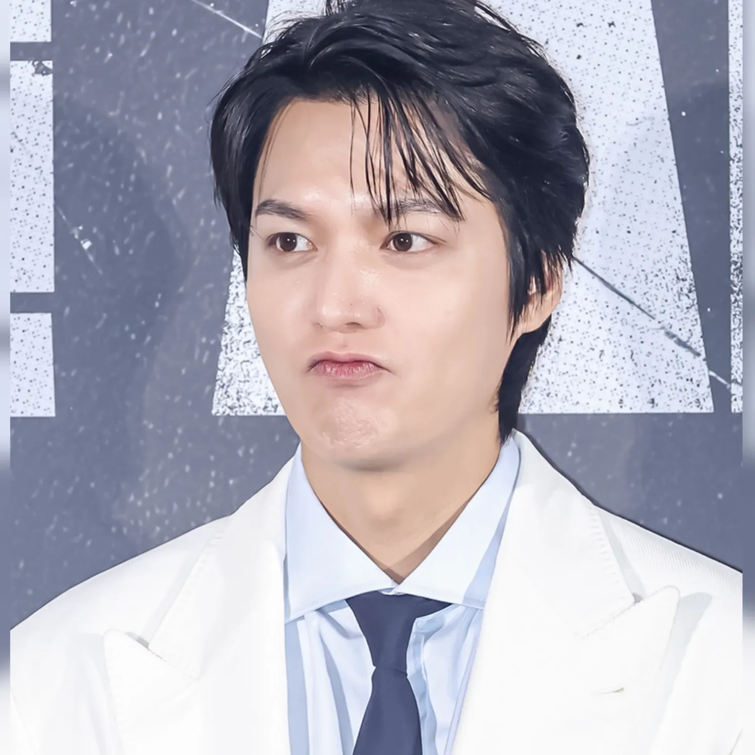 Recent activity shot of Lee Minho