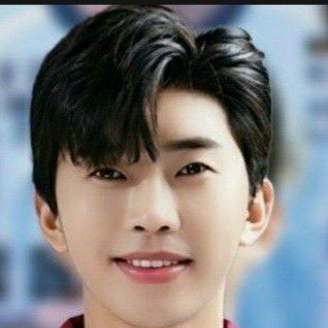 Recent activity shot of Lim Youngwoong