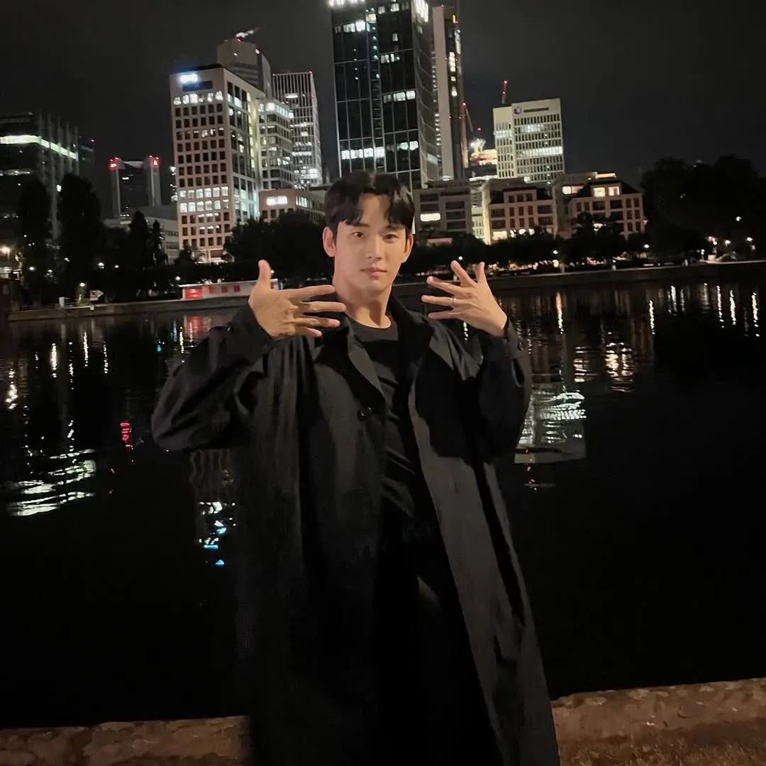 Behind-the-scenes cut of Kim Soohyun
