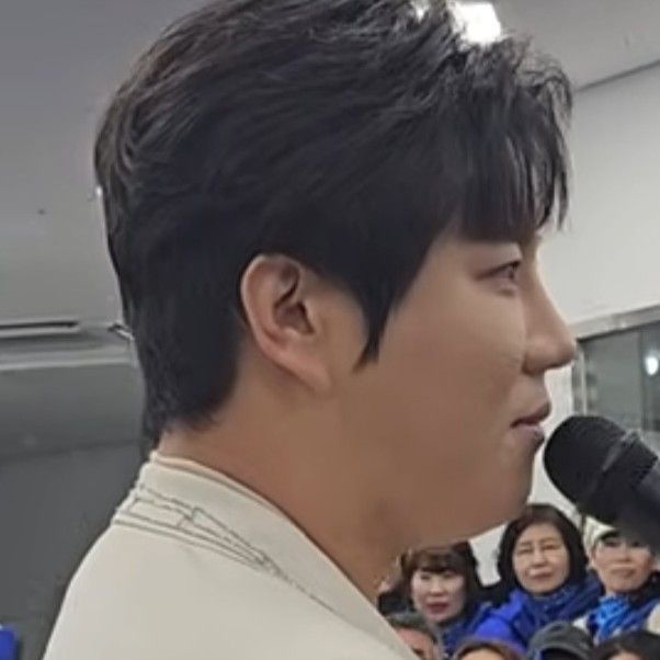 Latest photo of Jin Haesung