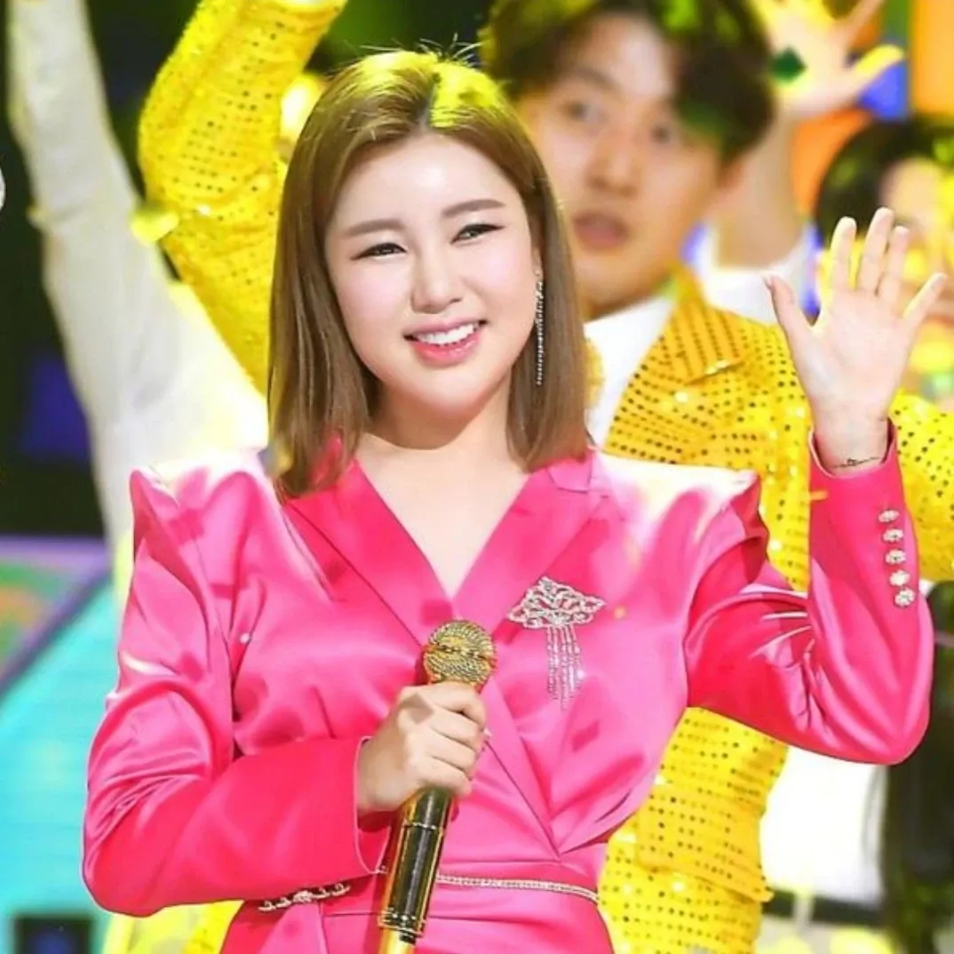 ソン・ガインのビハインドカット