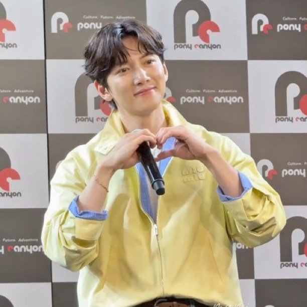 チ・チャンウクの最近の活動ショット