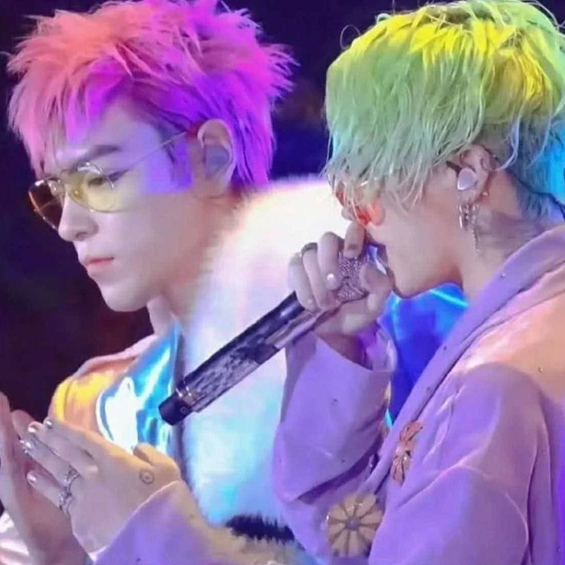 Behind-the-scenes cut of T.O.P