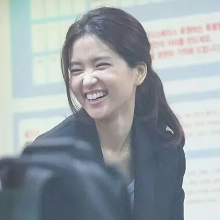 Behind-the-scenes cut of Kim Taeri