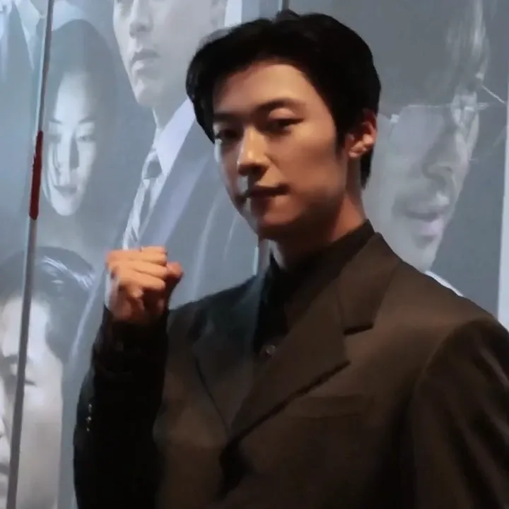 Latest photo of Woo Dohwan