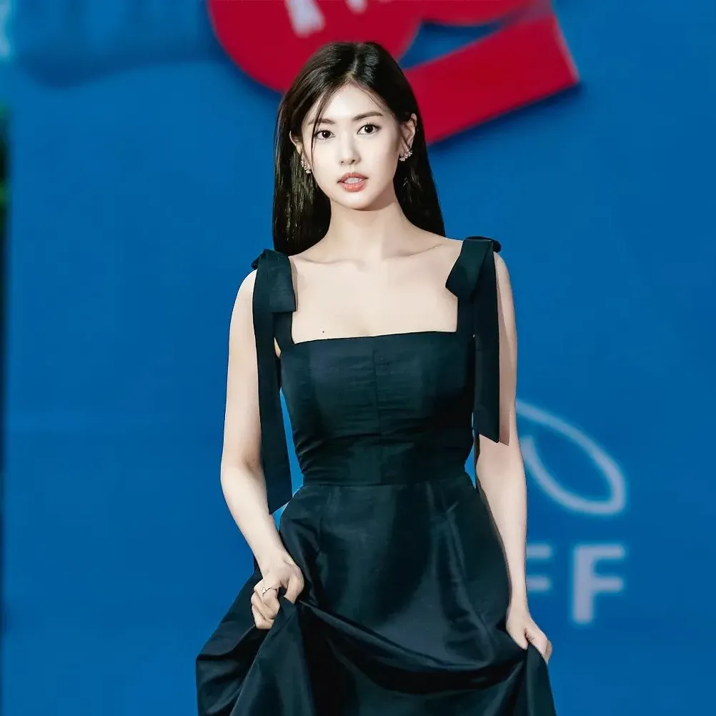 Recent activity shot of Jung Somin