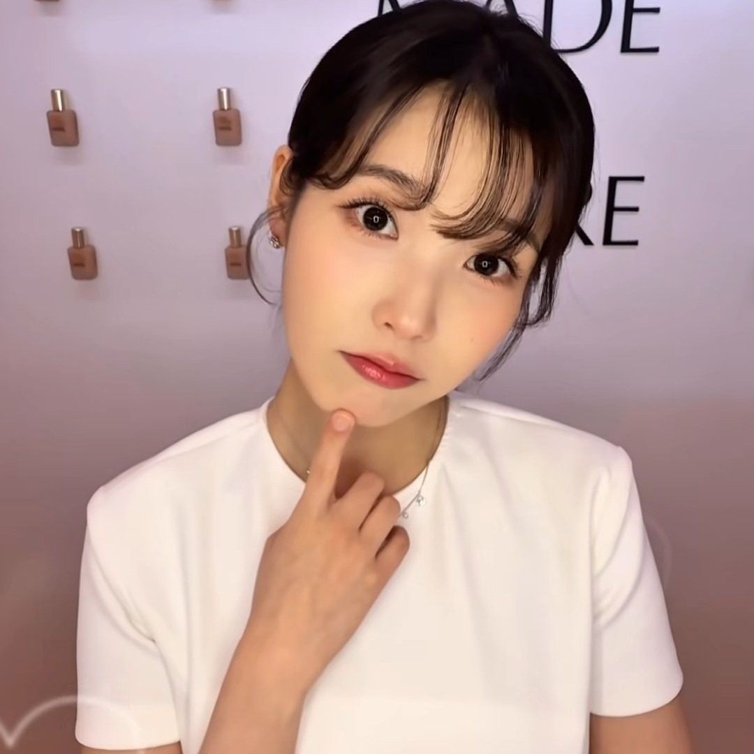 Behind-the-scenes cut of IU