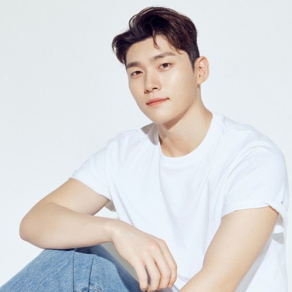 Latest photo of Jeon Jonghyeok