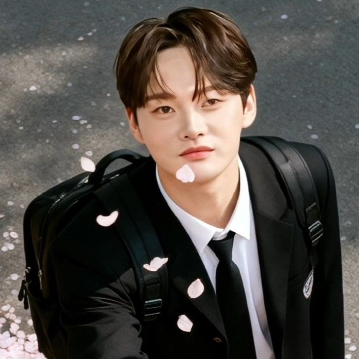 パク・ソジンの最近の活動ショット