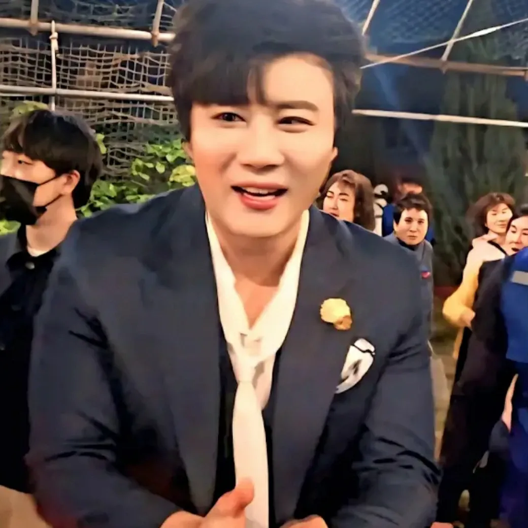 Recent activity shot of Jin Haesung