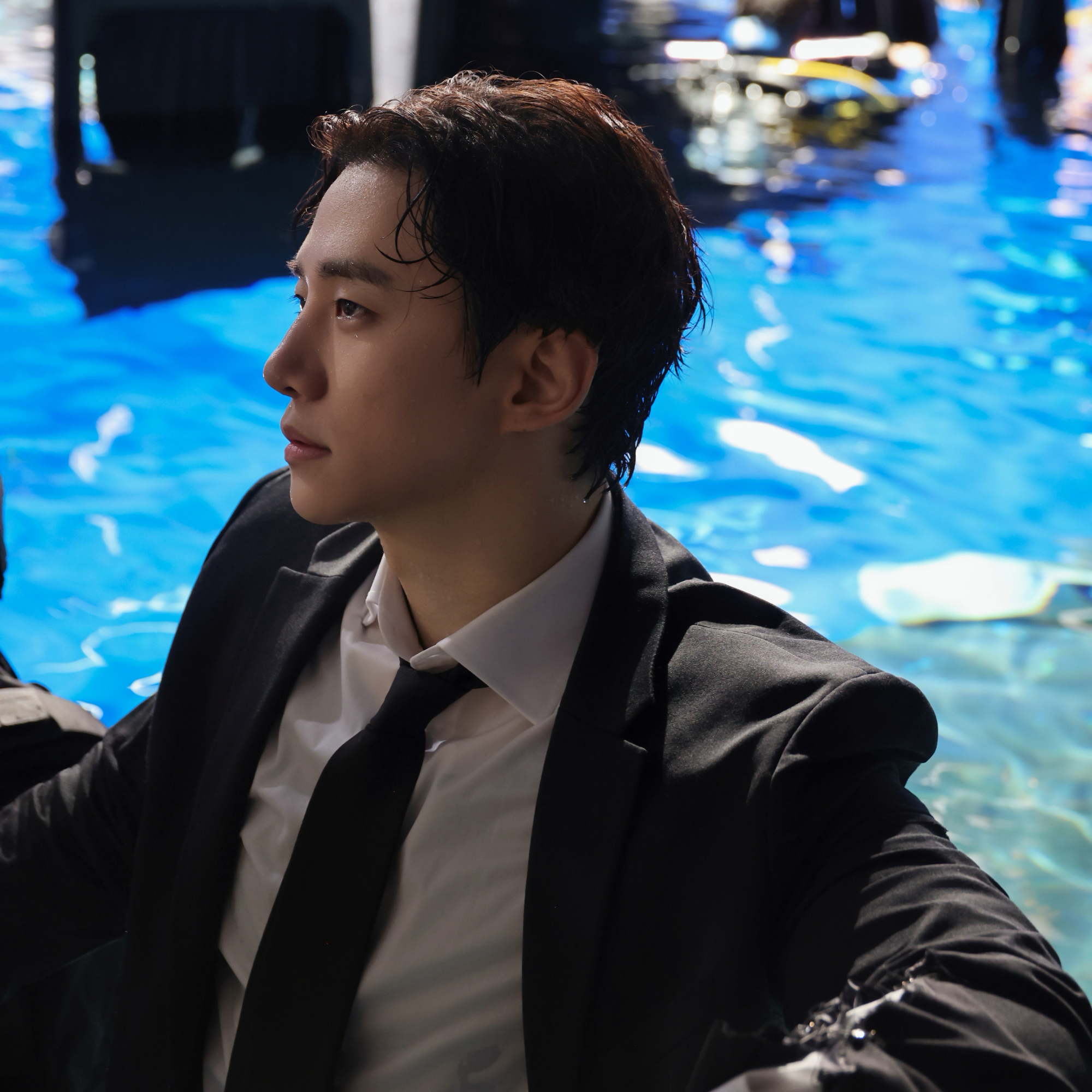 粉丝拍下的李俊昊瞬间