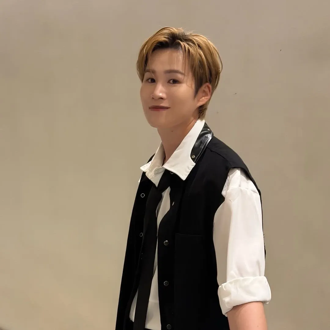 김희재의 비하인드 컷