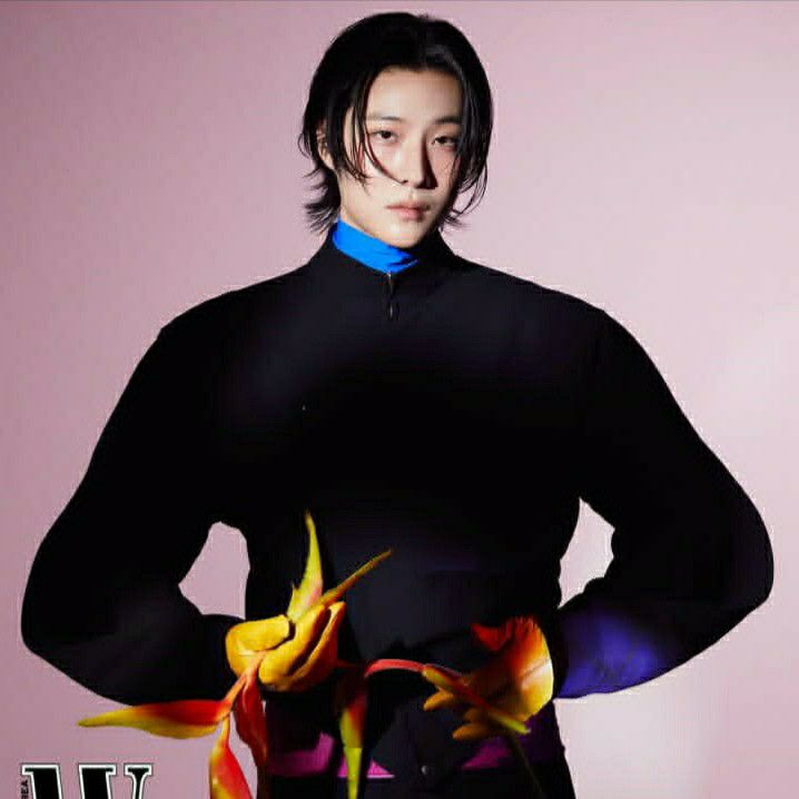 A moment captured by a fan of Lee Jongwon