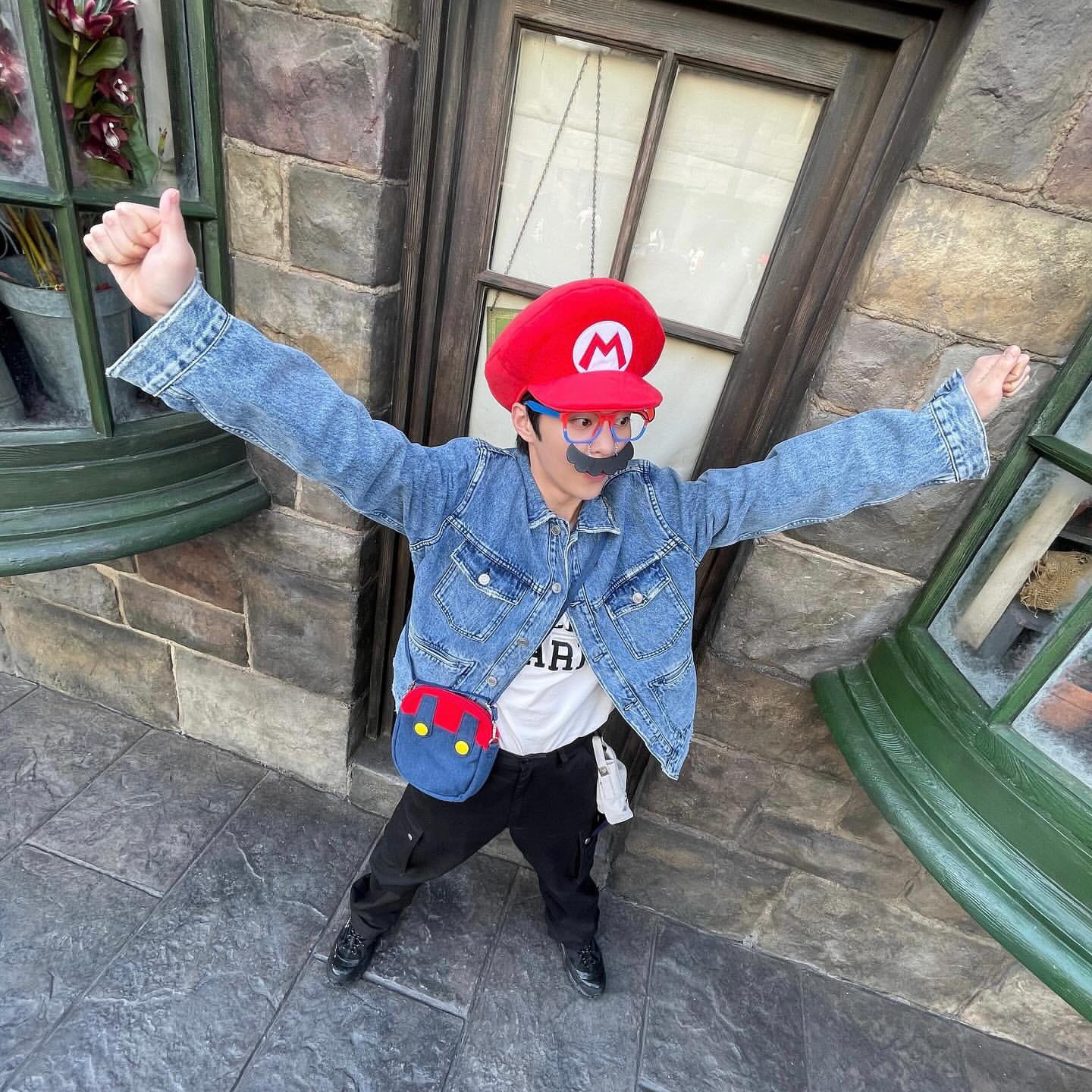 Foto kegiatan terbaru dari Doh Kyungsoo (D.O.)