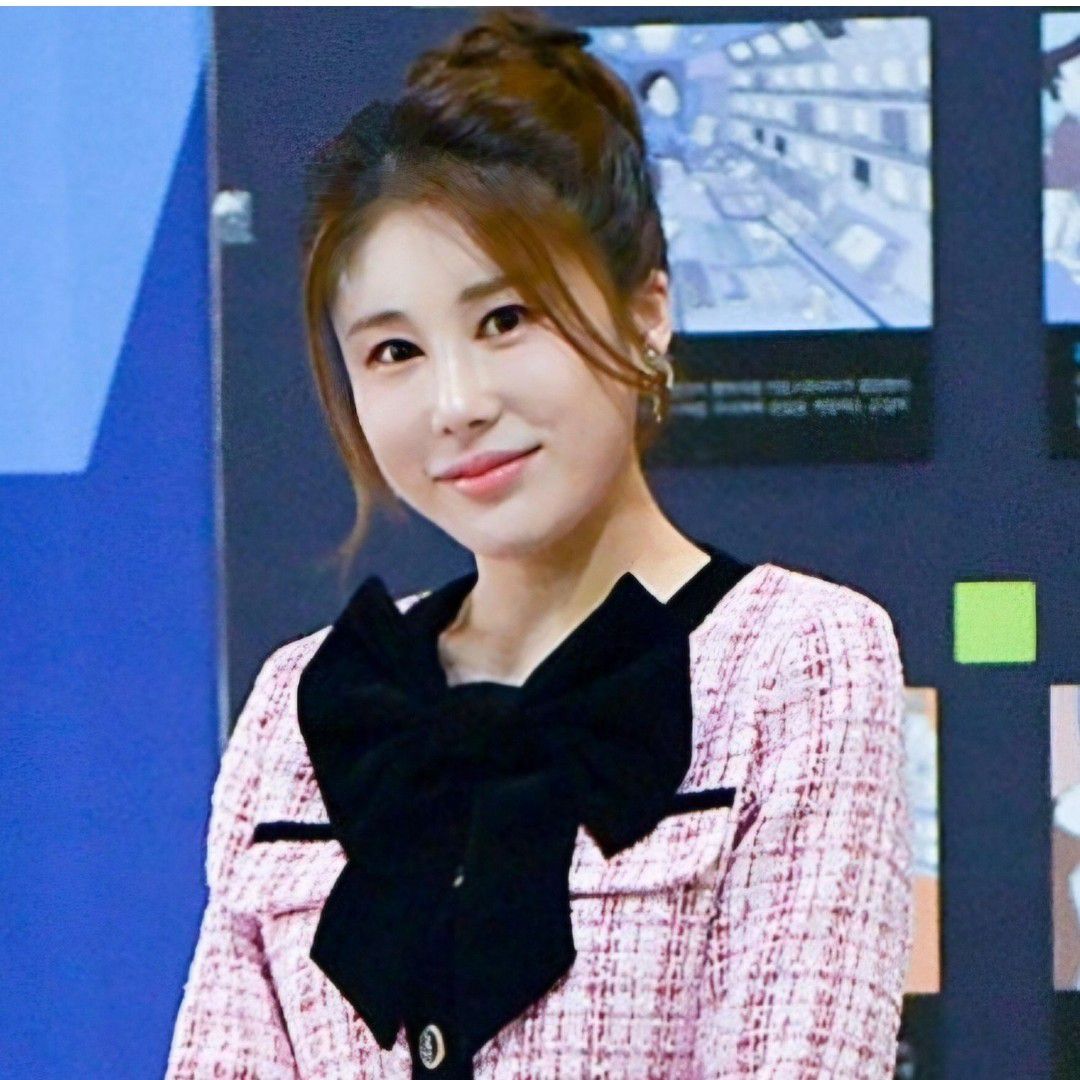 Momen yang diabadikan oleh penggemar Kim Soyou