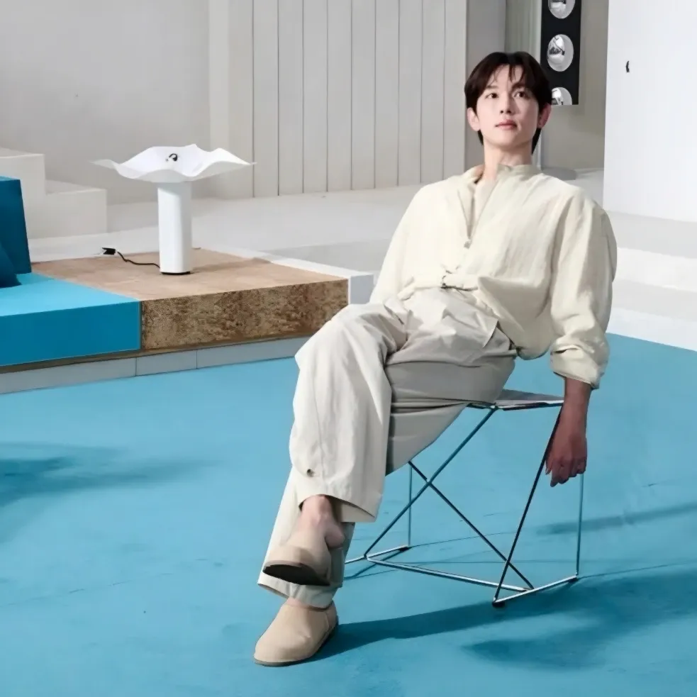 Latest photo of Yim Siwan