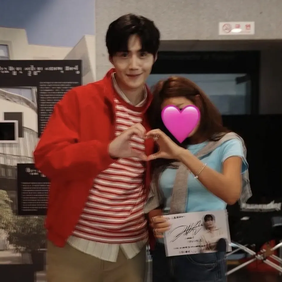 김선호 최근 활동샷