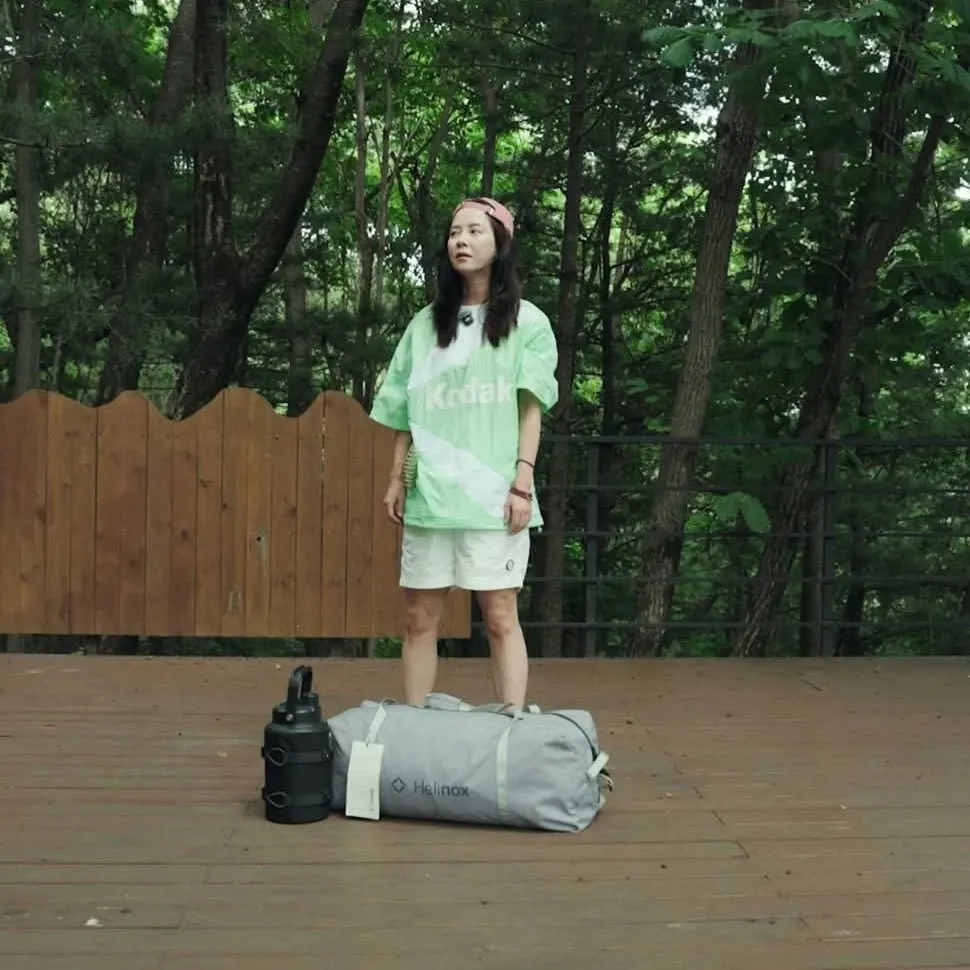 Momen yang diabadikan oleh penggemar Song Jihyo