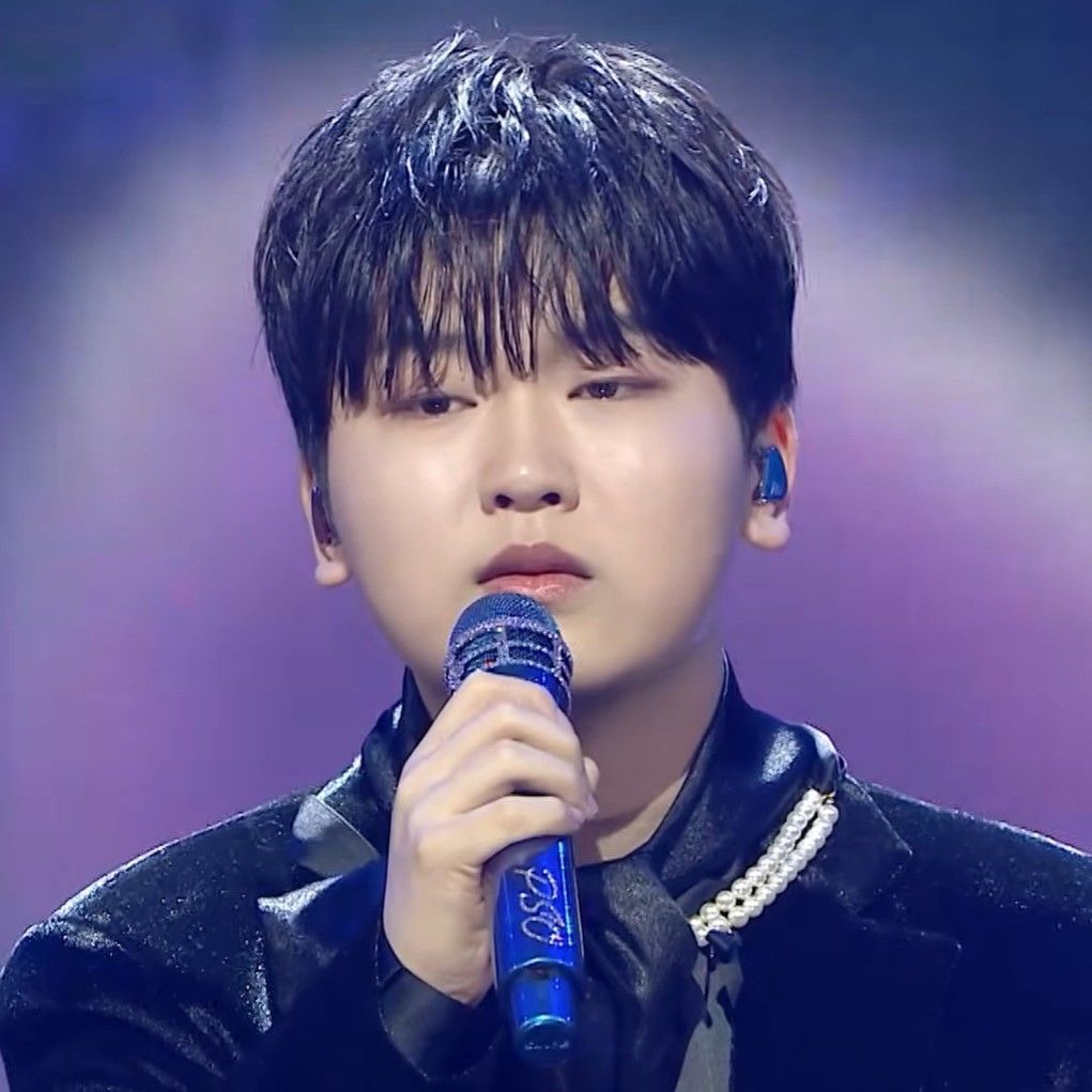 Behind-the-scenes cut of Park Sungon