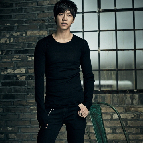 Recent activity shot of Lee Seunggi