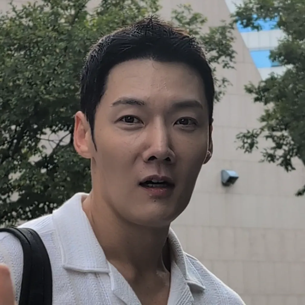 A moment captured by a fan of Choi Jinhyuk