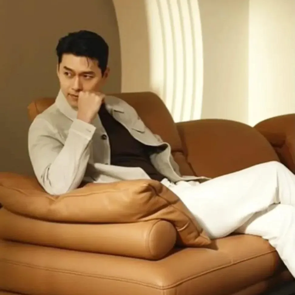 Foto terbaru dari Hyun Bin