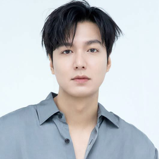 이민호 최근 활동샷