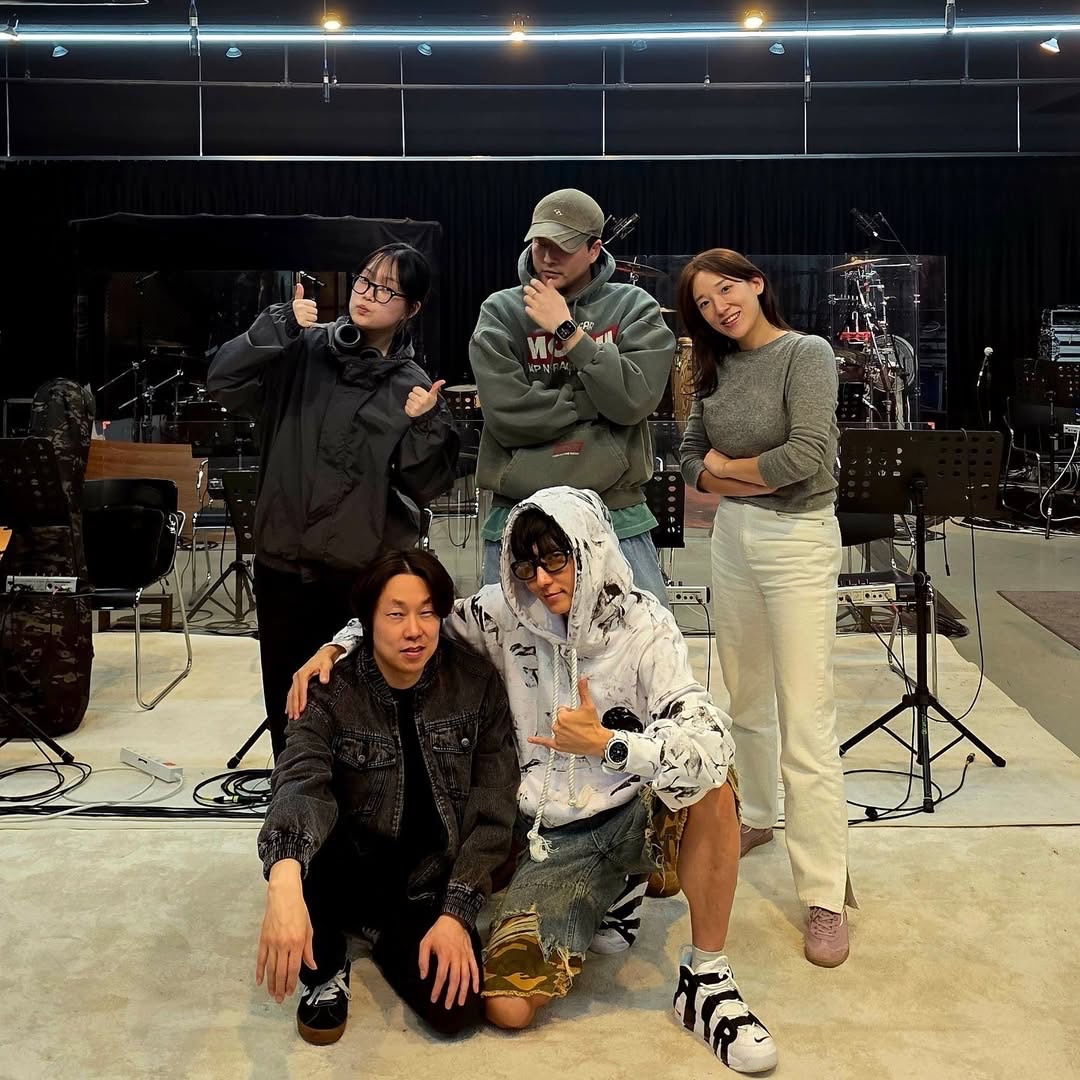 Recent activity shot of Lee Joongi