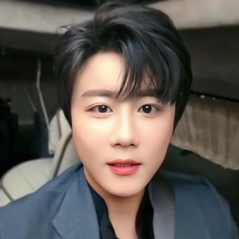 晋海成的最新照片