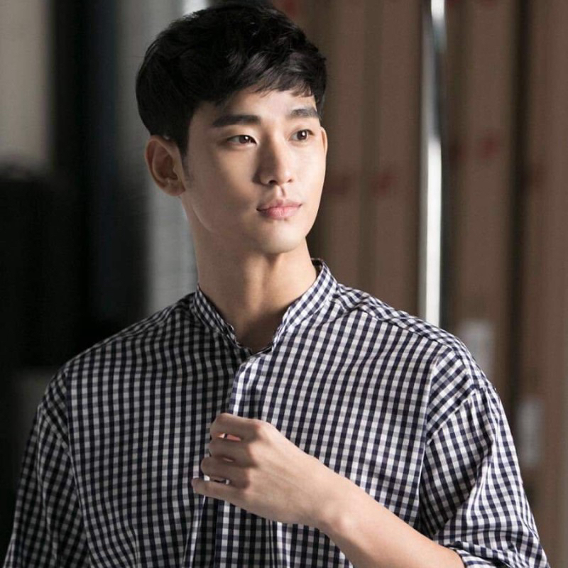 Behind-the-scenes cut of Kim Soohyun