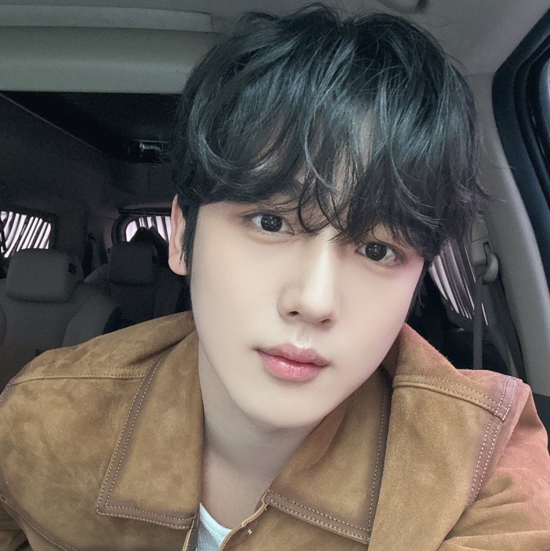 Behind-the-scenes cut of Kim Yohan