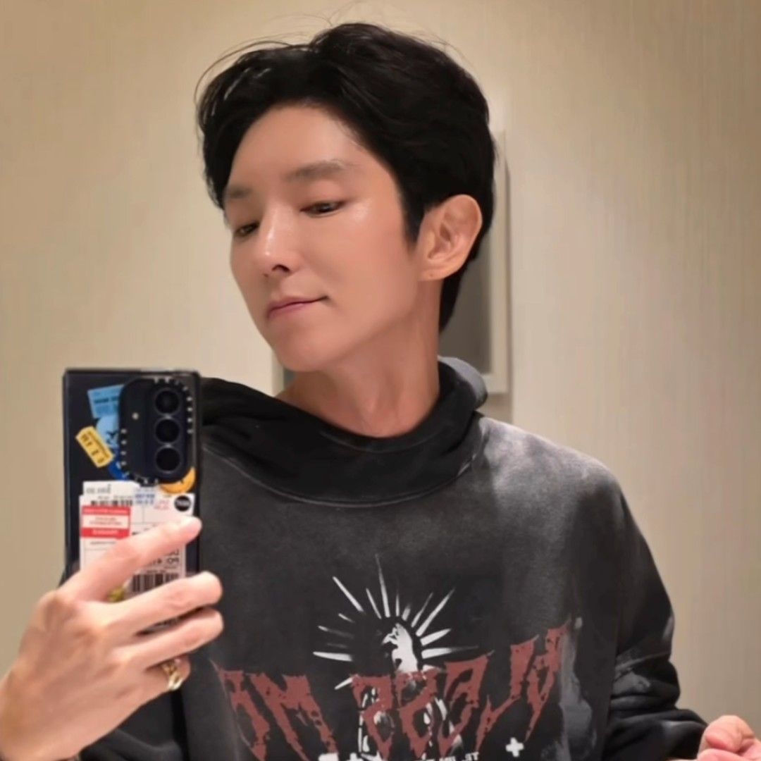 이준기 최근 활동샷