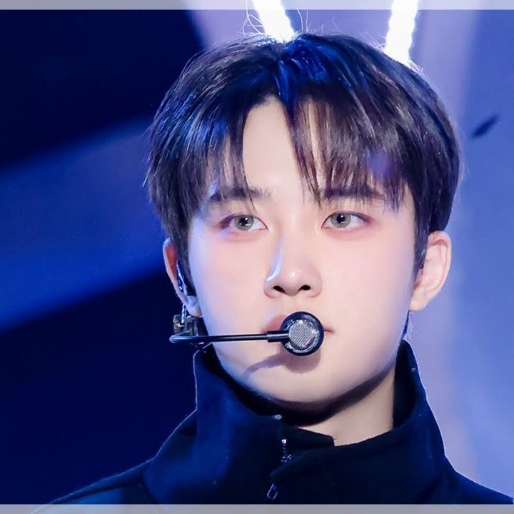 도경수 (디오)의 비하인드 컷