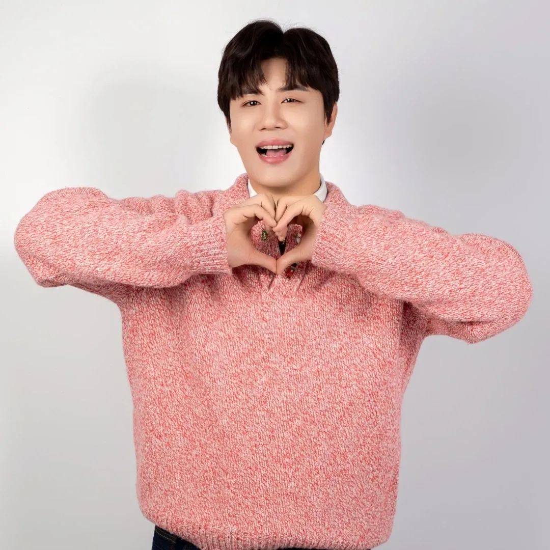 Behind-the-scenes cut of Jin Haesung