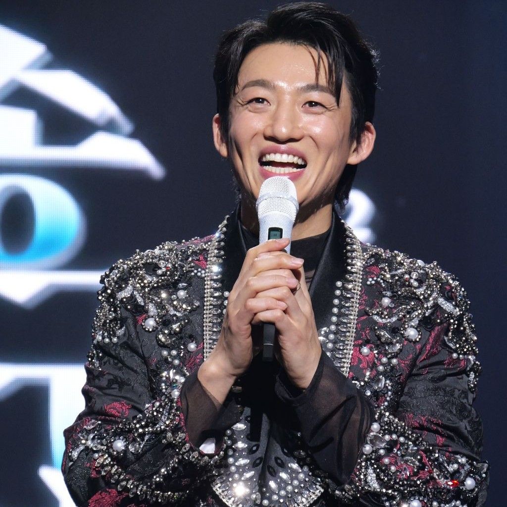 Latest photo of Shin Seungtae