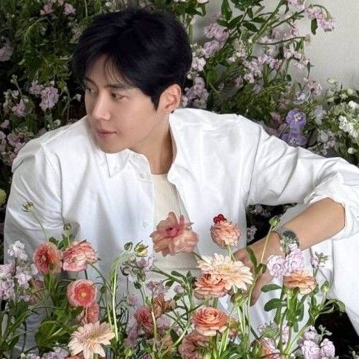 Cuplikan di balik layar dari Kim Seonho