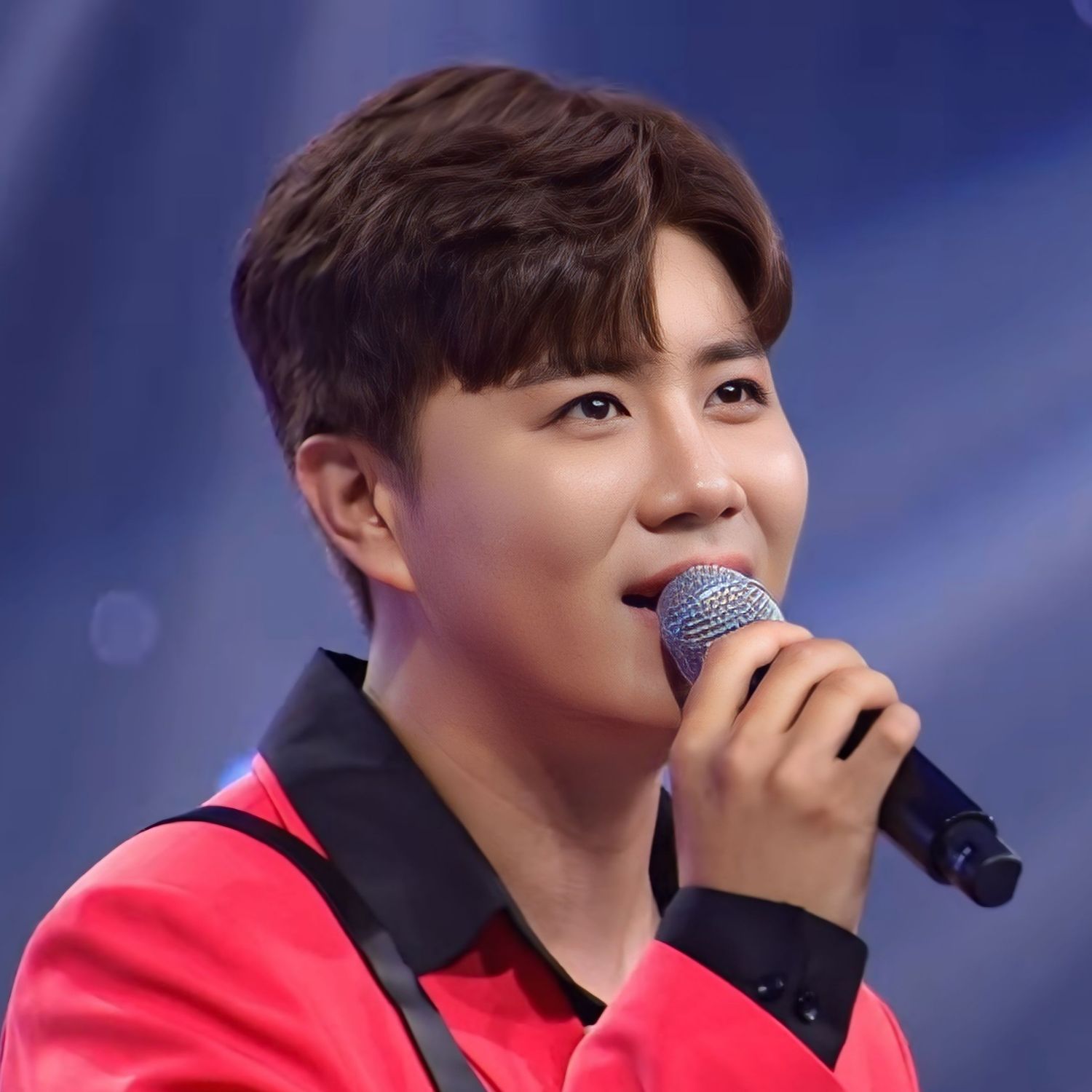 Recent activity shot of Jin Haesung