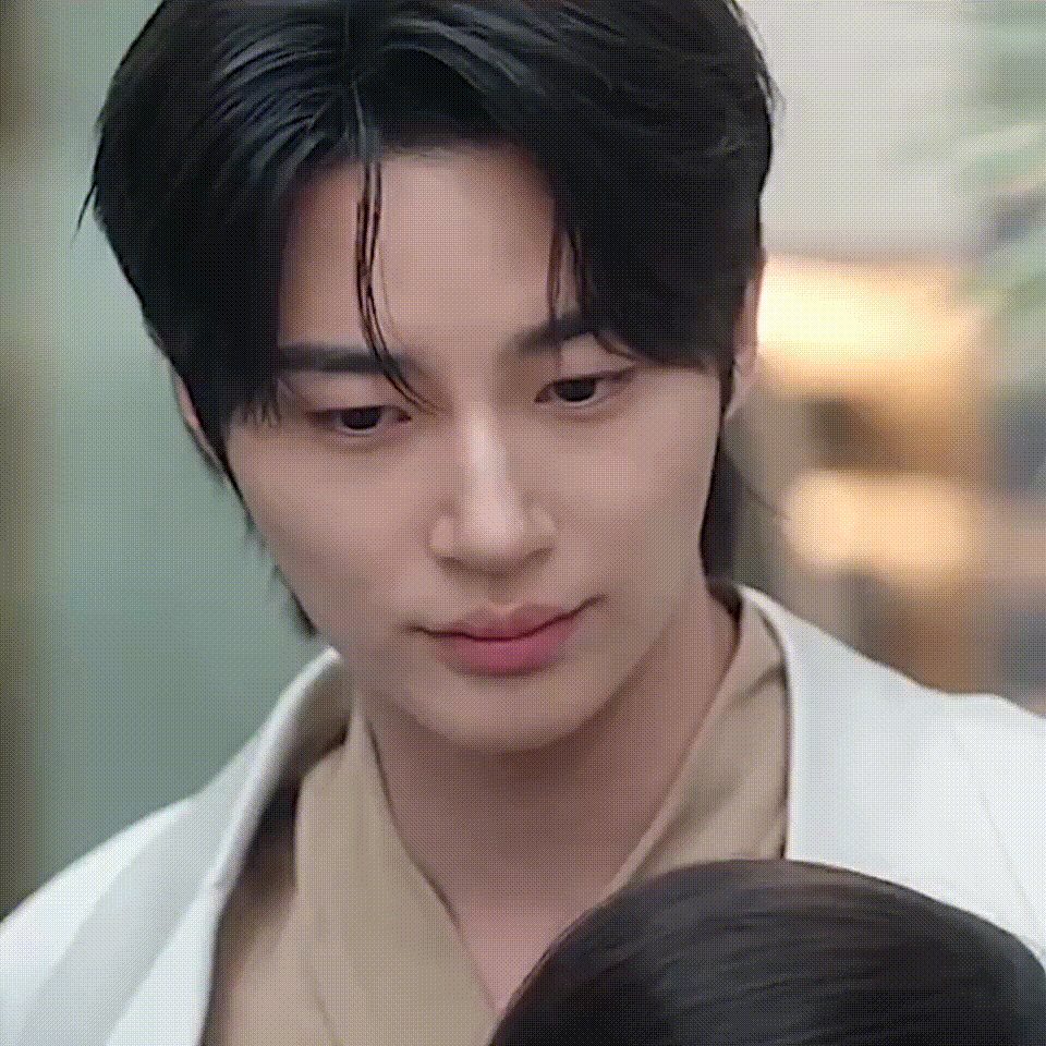 변우석 최근 활동샷