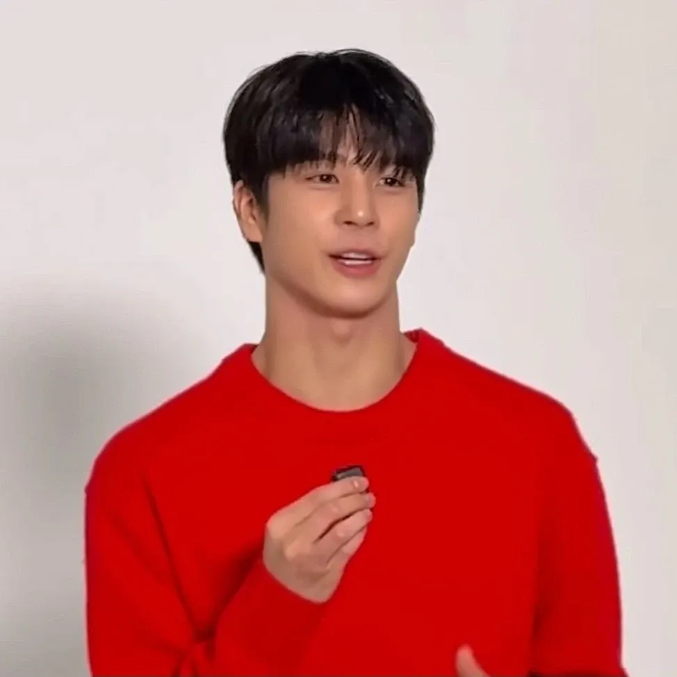 Cuplikan di balik layar dari Jeong Dongwon