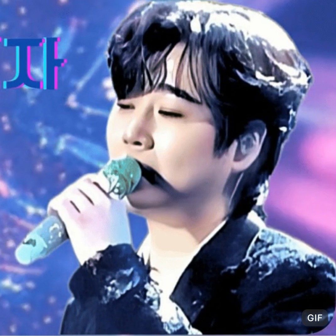 Latest photo of Hwang Youngwoong