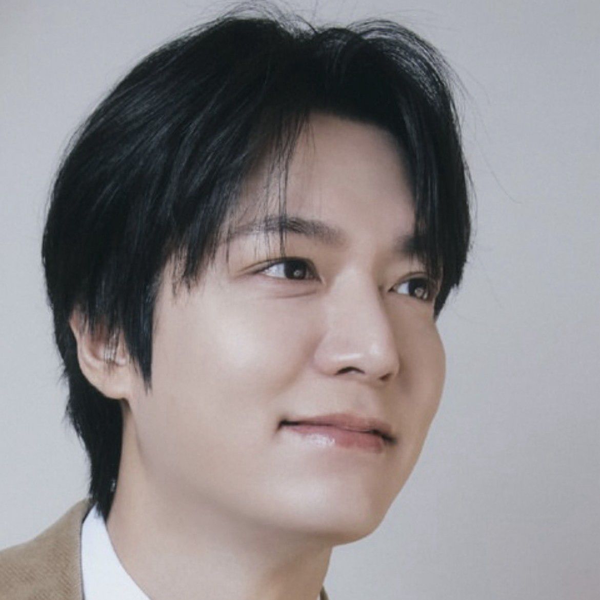 李敏镐的最新照片