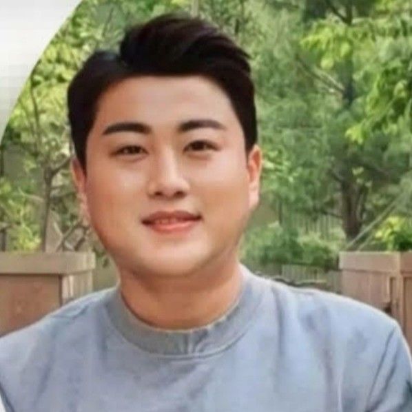 キム・ホジュンのビハインドカット