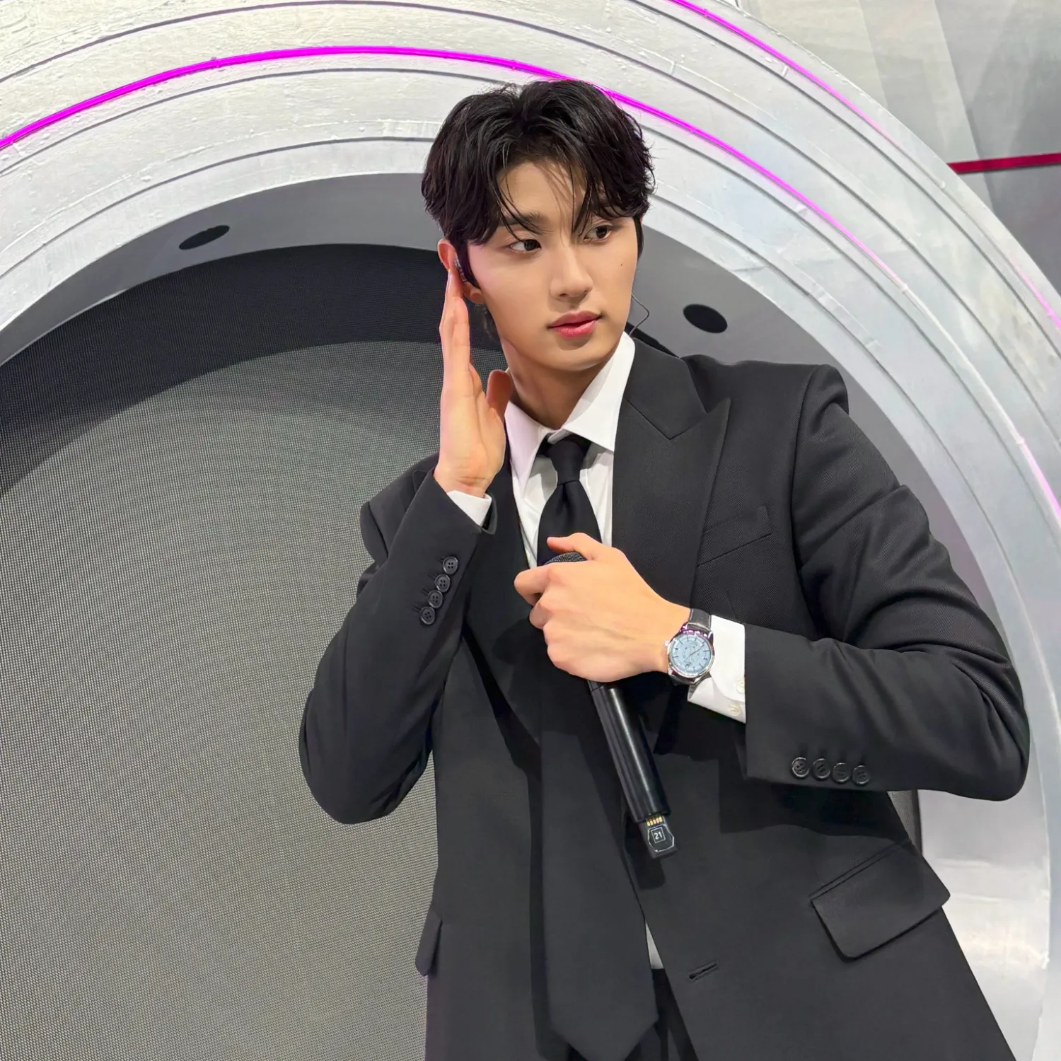 Recent activity shot of Kim Jaewon