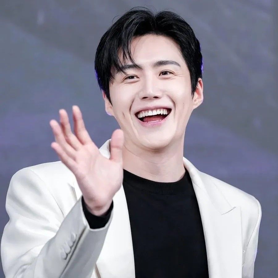 김선호의 최신 사진