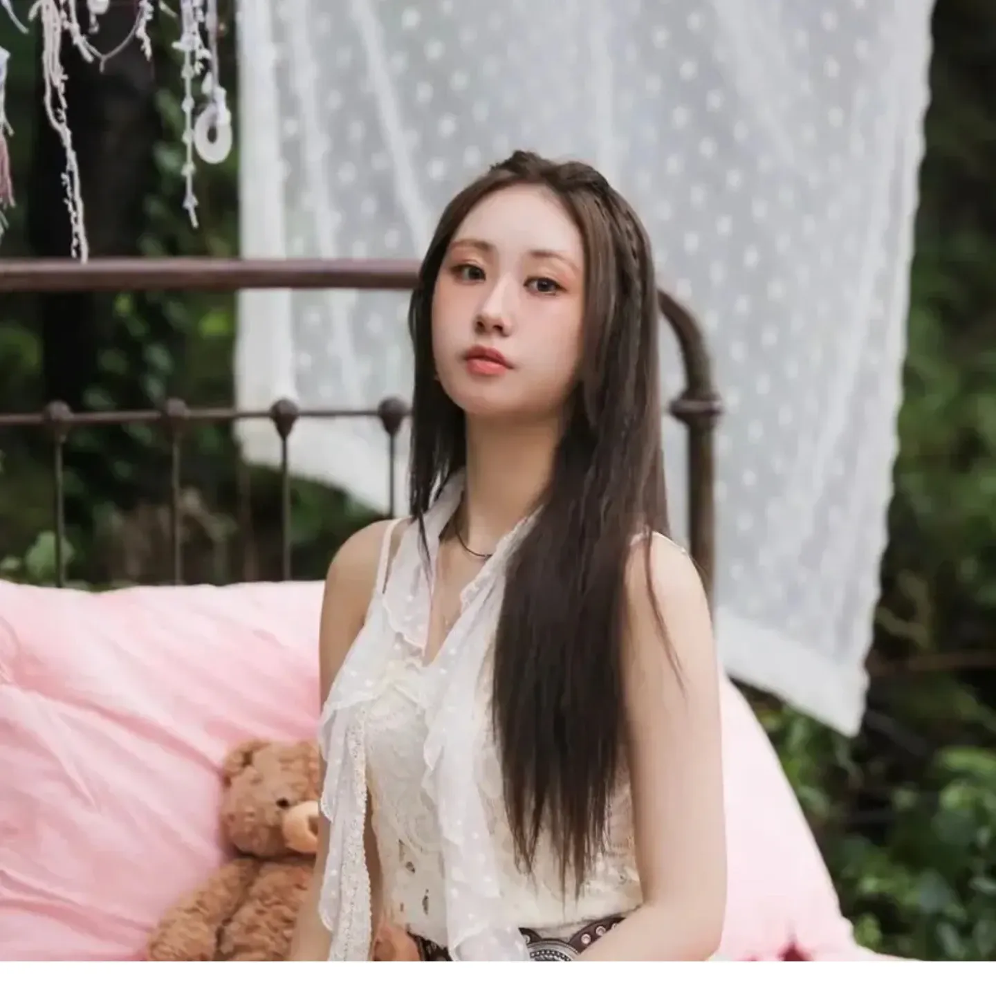 Foto kegiatan terbaru dari Jeon Yujin